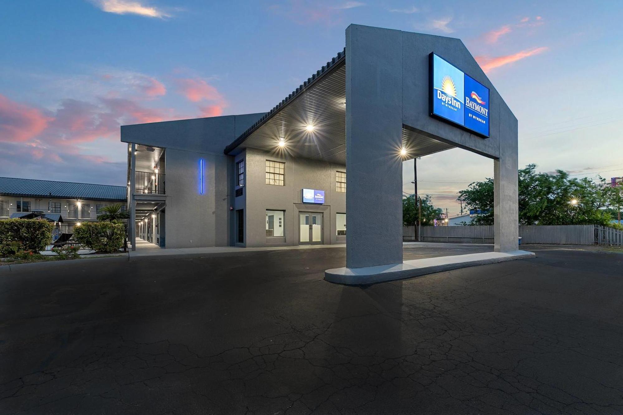Days Inn By Wyndham San Antonio Near Lackland Afb Ngoại thất bức ảnh